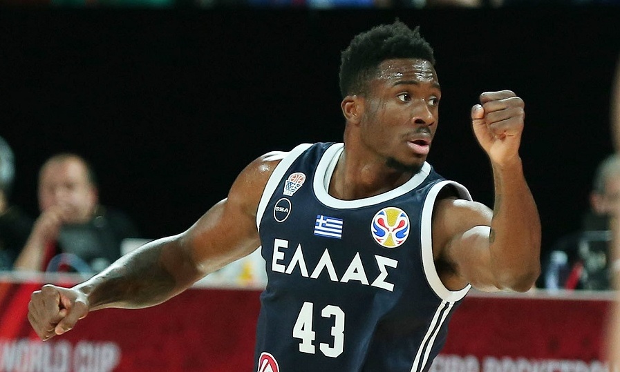 Θανάσης Αντετοκούνμπο: «Άδικη η αντιμετώπιση για στον Γιάννη»