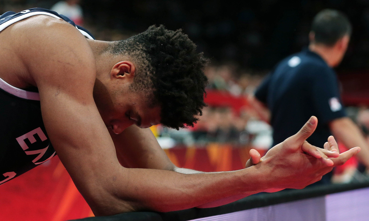 Τσεχία-Ελλάδα: Το μήνυμα των Μπακς για Γιάννη και Θανάση Αντετοκούνμπο (photos)