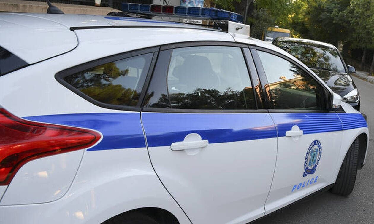 Θρίλερ στη Νέα Ιωνία: Βρέφος βρέθηκε εγκαταλελειμμένο σε είσοδο πολυκατοικίας