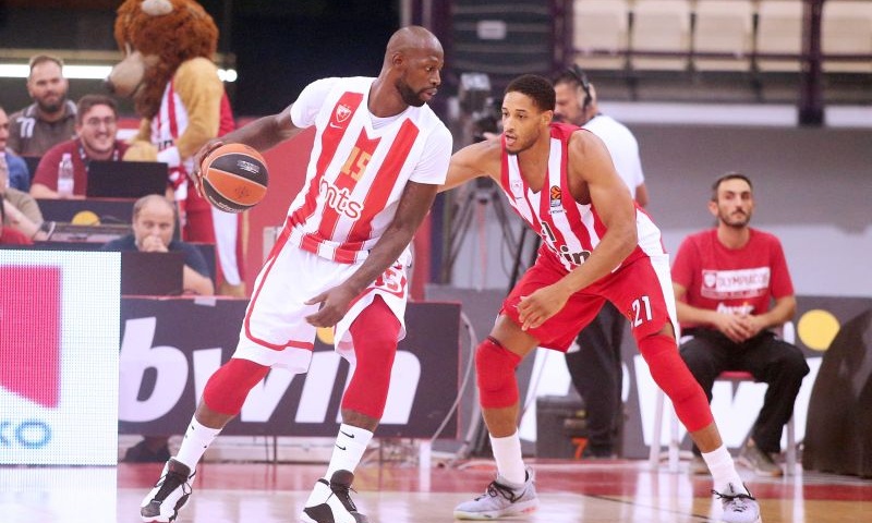 Ολυμπιακός – Ερυθρός Αστέρας: Έτσι «σκότωσε» τους Πειραιώτες ο Γκιστ (video)