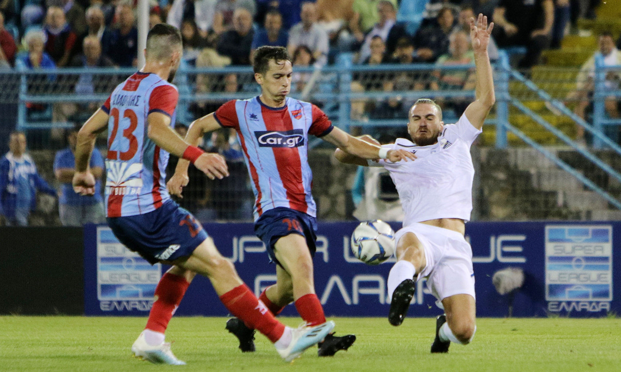 Λαμία-Πανιώνιος 1-1: «Τσίμπησαν» βαθμό οι «κυανέρυθροι»