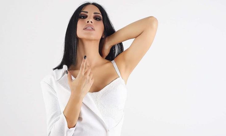 Λένα Ζευγαρά: Στα backstage της φωτογράφισής της για την πρεμιέρα της στην Αθήνα