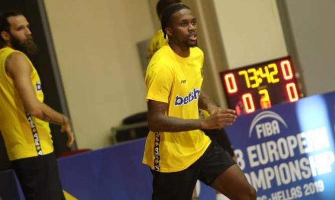 ΑΕΚ: Παίζει με Παναθηναϊκό ο Ρέι