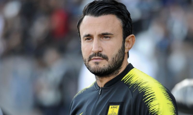 Βάζει «φωτιά» με… μπλουζάκι Ιντέγε ο Καρυπίδης! (photos)