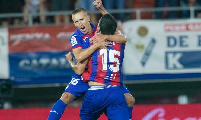 Άνοιξε λογαριασμό με τρομέρη ανατροπή η Εϊμπάρ (video)