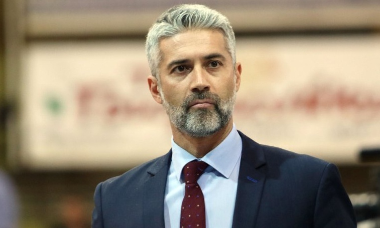 Ζιάγκος: «Θέλουμε να «τρώμε» ξύλο ή να γίνουμε σκληροί;»