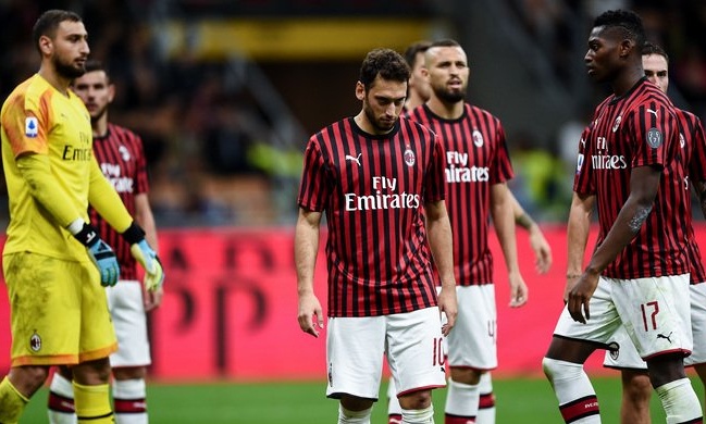 Εχει και πιο κάτω