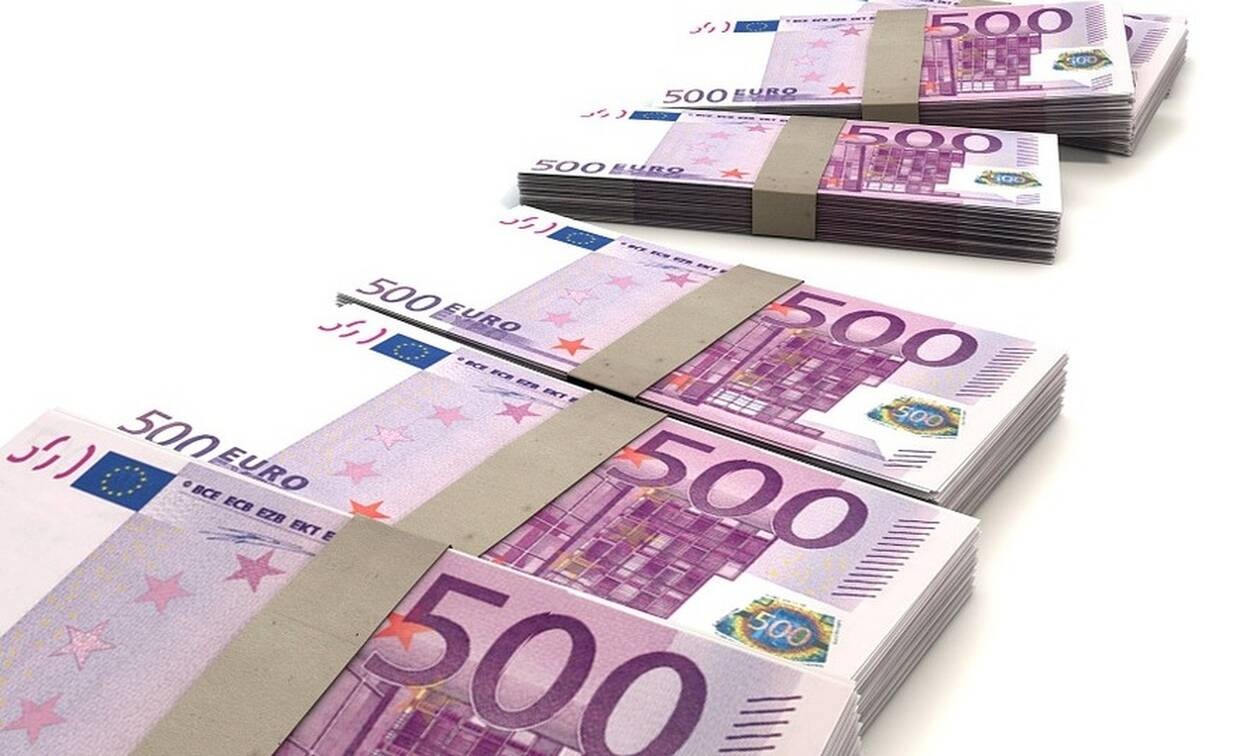 Η Ελλάδα δανείζεται για πρώτη φορά με αρνητικά επιτόκια