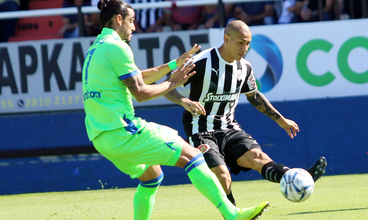 ΟΦΗ: Μπήκαν Μεγιάδο και Φερέιρα