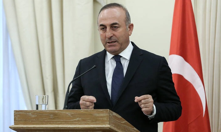 Τσαβούσογλου στην DW: Πάρτε τους πρόσφυγες στις χώρες σας