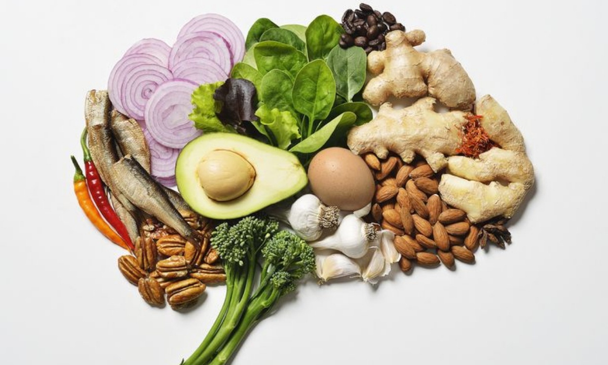 Άνοια / Αλτσχάιμερ: Με ποιες τροφές θα προλάβετε τη γήρανση του εγκεφάλου (εικόνες)