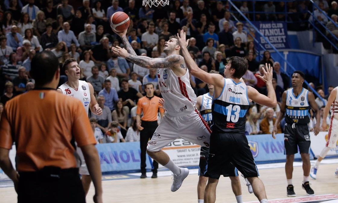 «Χαστούκι» με 82-78 από την Κρεμόνα γνώρισε η Αρμάνι Μιλάνο