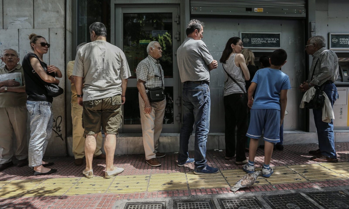 Αναδρομικά: Δείτε πόσο θα αυξηθούν οι συντάξεις – Αυτά είναι τα νέα ποσά (Αναλυτικοί πίνακες)