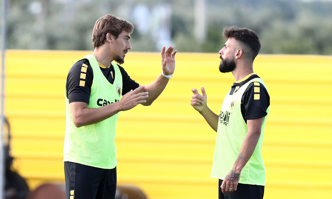 ΑΕΚ: Ενοχλήσεις οι Ζεράλδες, Βέρντε