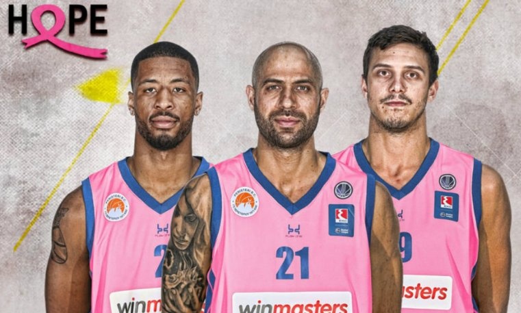 Περιστέρι: Ελεύθερη η είσοδο στις γυναίκες με Λαύριο