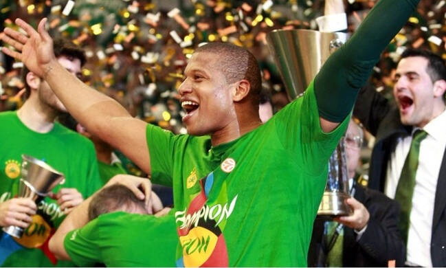 Ο Μπατίστ υποψήφιος για την ομάδα της δεκαετίας στην Ευρωλίγκα! (video)