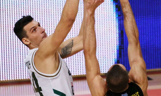 Μήτογλου: «Δεν προλαβαίνεις να σκεφτείς το προηγούμενο ματς»