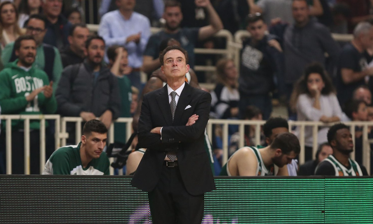 Πιτίνο: «Ανυπομονώ να έρθω στην Αθήνα και να δω τον Παναθηναϊκό»