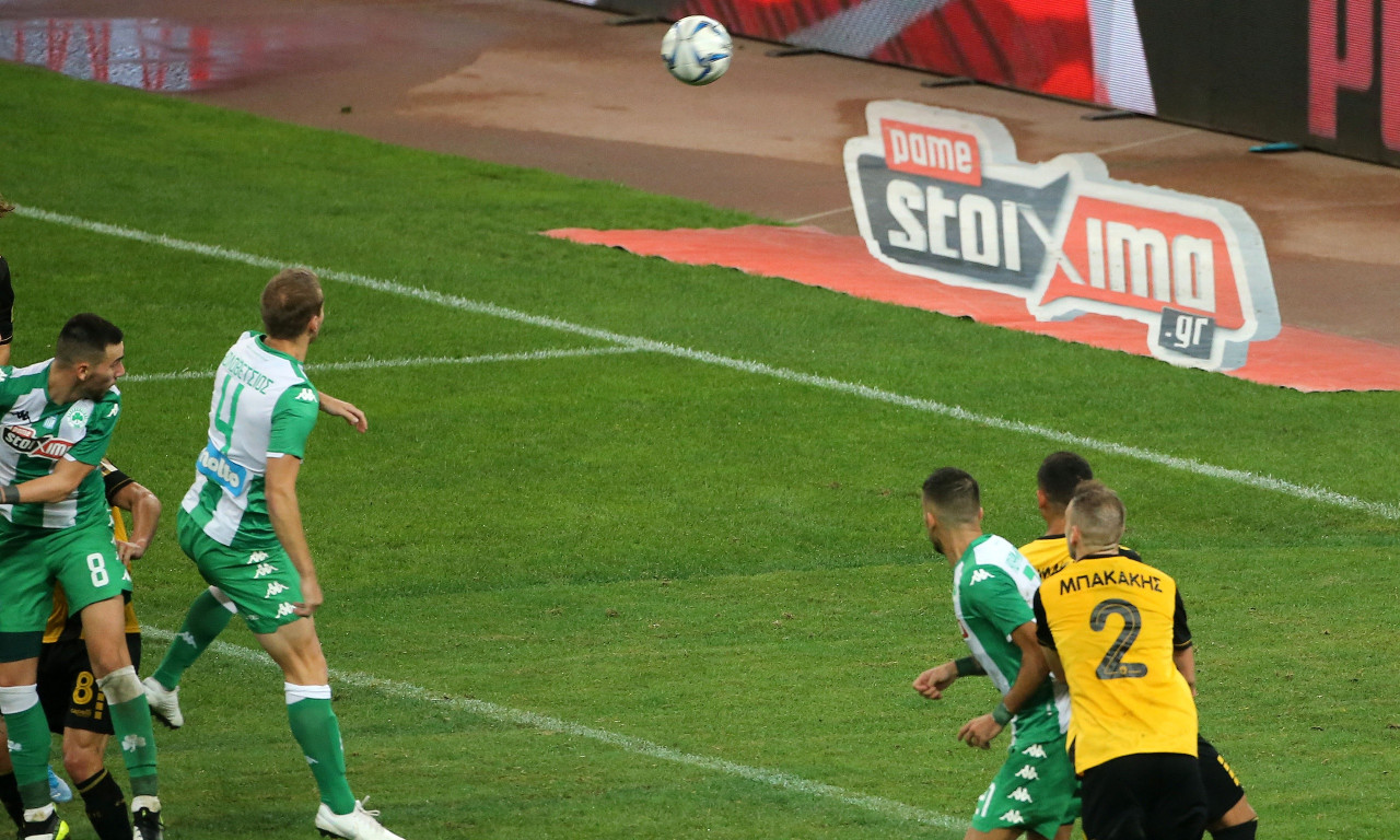 Παναθηναϊκός-ΑΕΚ: Ο Κολοβέτσιος ξέρανε την... πρώην και ξέσπασε (photos)