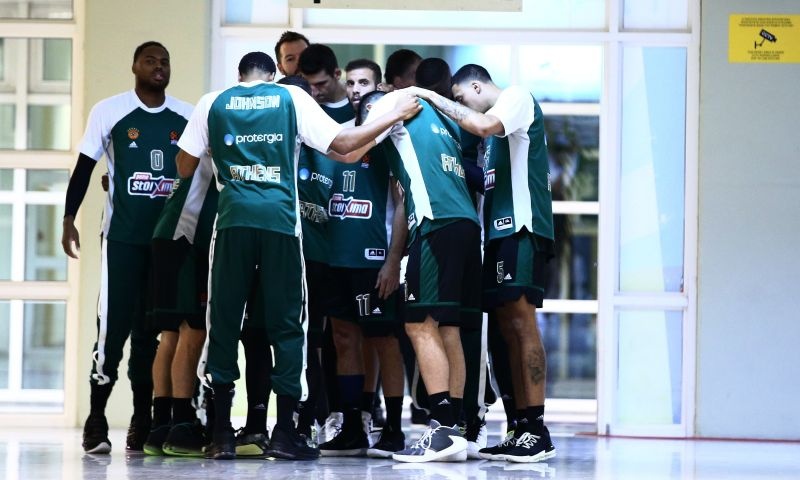 Παίκτες και τεχνικό τιμ Παναθηναϊκού ΟΠΑΠ: «Συγγνώμη από τον κόσμο και τον πρόεδρο»