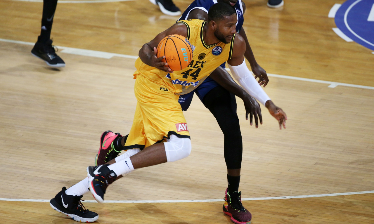 Σλότερ: «Κάθε αγώνας είναι καθοριστικός»