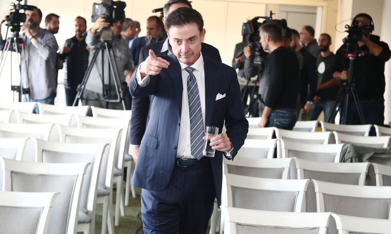 Η αποθέωση του Πιτίνο στον Κάρι και οι ευχές για γρήγορη επιστροφή (photo)