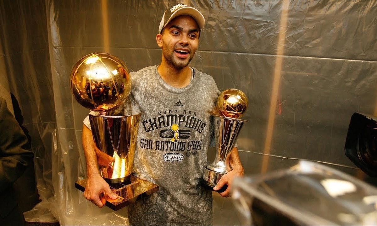 NBA: Για πάντα «σπιρούνι» ο Τόνι Πάρκερ (photos+videos)