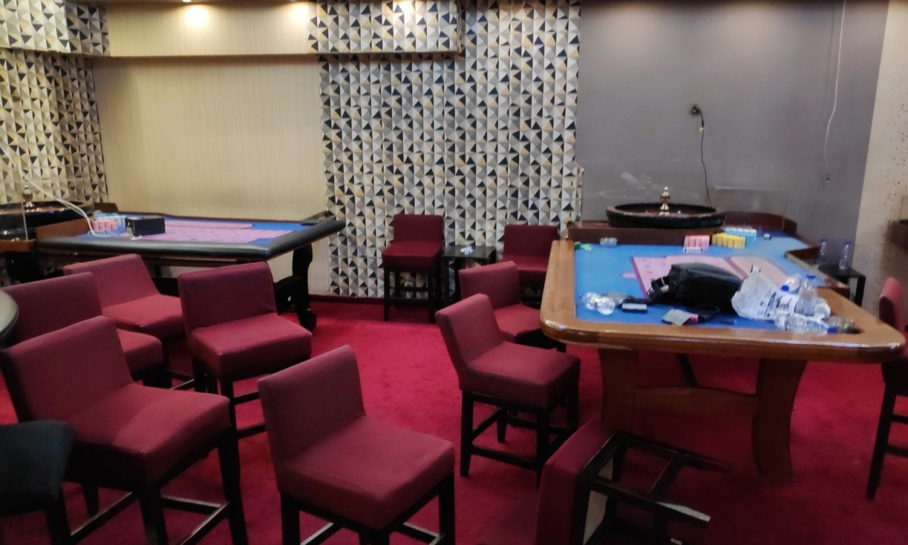 Tεράστια επιτυχία της αστυνομίας - 87 συλλήψεις για παράνομο τζόγο στην Αθήνα