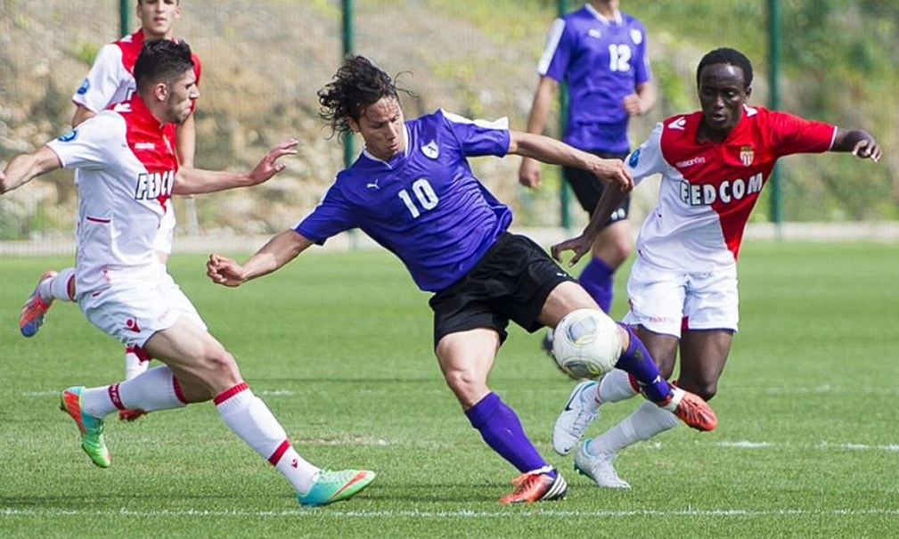 Ο Γκανέζος... Μπαπέ που κάνει θραύση στη Γ' Εθνική (photos&video)