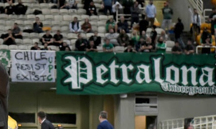 «Πράσινα» πανό  για Χιλή και Βολιβία (pics)