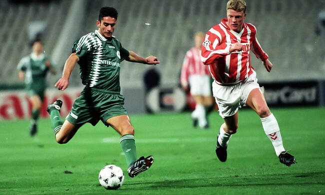 Σαν σήμερα: Όταν το «κάρφωσε» από τα αποδυτήρια ο Αλεξούδης στην Άαλμποργκ! (photos+video)