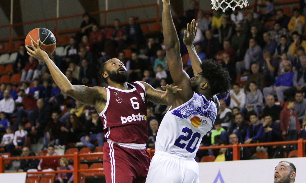 Λάρισα-Ήφαιστος Λήμνου 58-63: Πήρε ντέρμπι και ανάσα