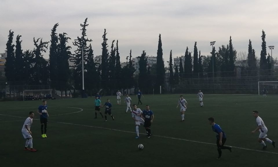 Σοβαρός τραυματισμός στην ΕΠΣΑ: Στον Ευαγγελισμό παίκτης των Πετραλώνων