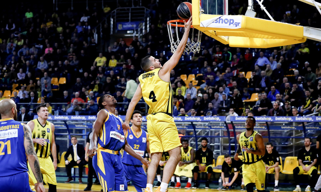 Άρης-Περιστέρι 72-59: Με «όργια» Μποχωρίδη πήρε ανάσα