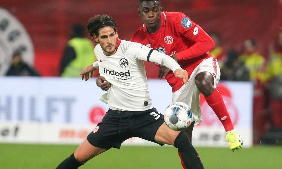 Βαθιά… ανάσα για Μάιντζ, 2-1 την Άιντραχτ Φρανκφούρτης (video)