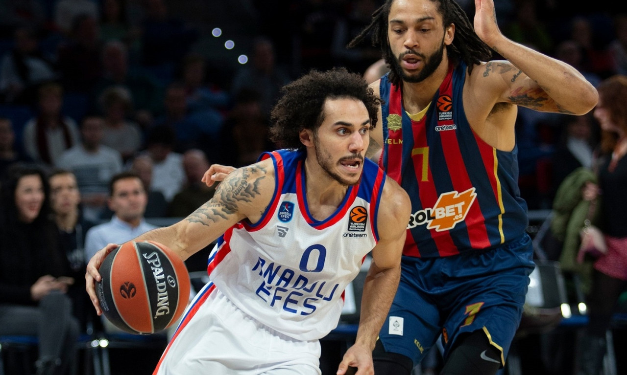 Μπασκόνια-Αναντολού Εφές 77-102: Ακάθεκτοι οι Τούρκοι