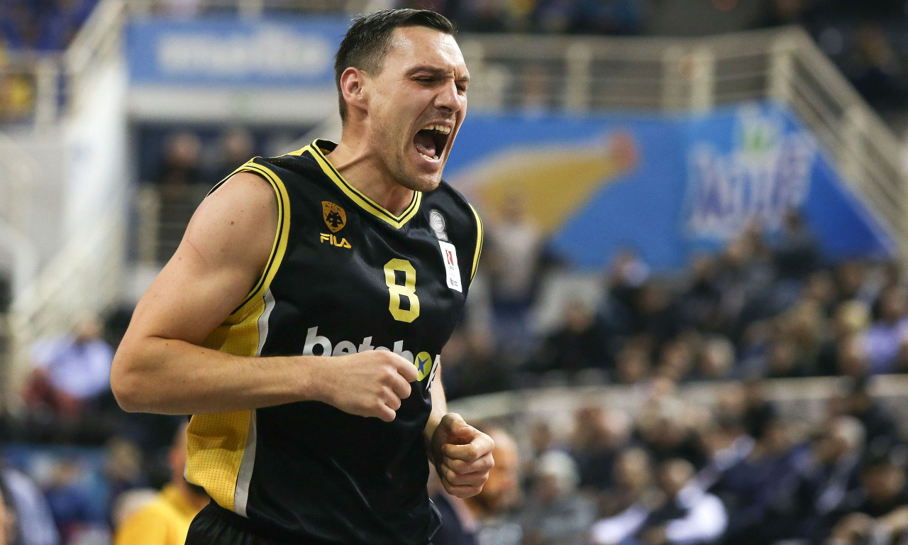 ΠΑΟΚ-ΑΕΚ 67-71: Πήρε το ντέρμπι και πέρασε από την Πυλαία