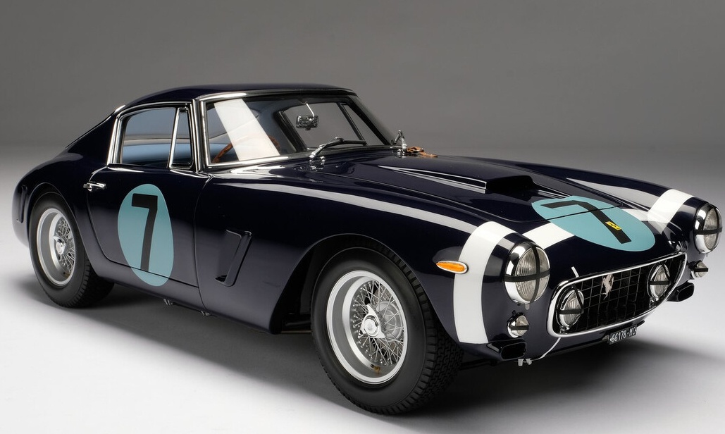 Η μινιατούρα της Ferrari κοστίζει όσο ένα κανονικό αυτοκίνητο