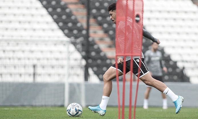 ΠΑΟΚ: Με Ντάγκλας Αουγκούστο στο Αγρίνιο