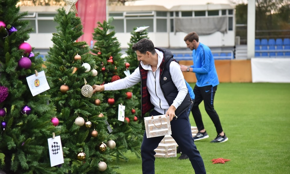 O Σάκης Ρουβάς σε ένα διαφορετικό challenge αγάπης και προσφοράς