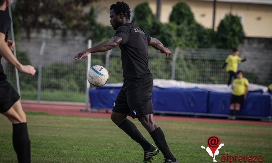 Μεγάλη φιλανθρωπική κίνηση από τον ΠΑΣ Πρέβεζας (photos)