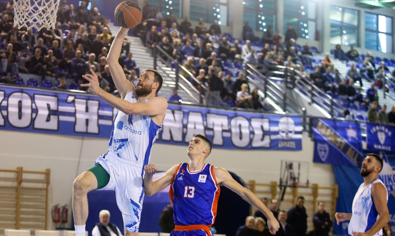 Μαυροκεφαλίδης: « Με κέρδισε η προσέγγιση των ανθρώπων του Προμηθέα»