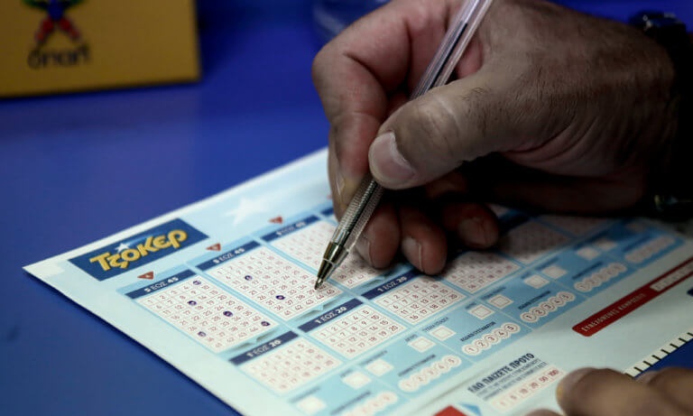 Ο Άγιος Βασίλης έρχεται νωρίτερα με 5,1 εκατ. ευρώ στο ΤΖΟΚΕΡ