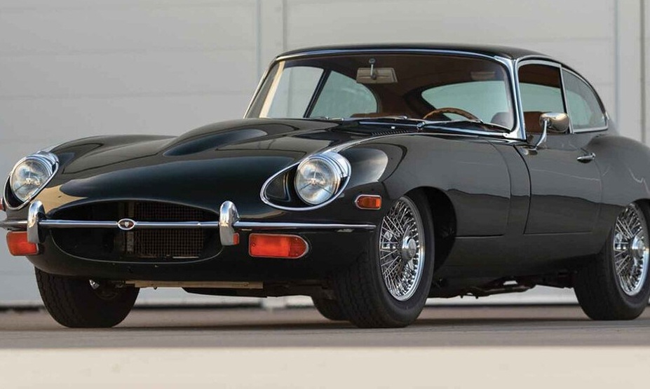 Αν υπάρχει ένα το τέλειο δώρο, αυτό είναι η Jaguar E-Type του 1970