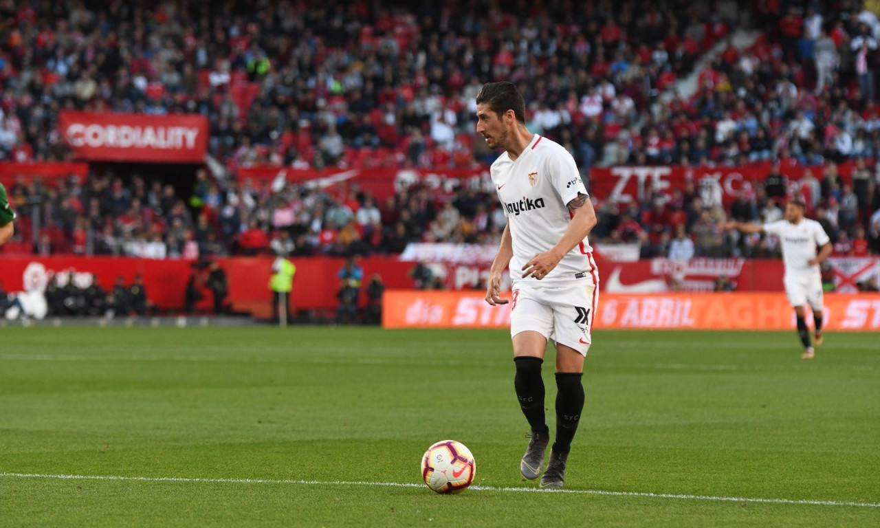 Ολυμπιακός: Σενάριο για μπακ από την Ισπανία (photos+video)