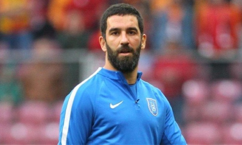 Επιστρέφει στη Γαλατασαράι ο Αρντά Τουράν