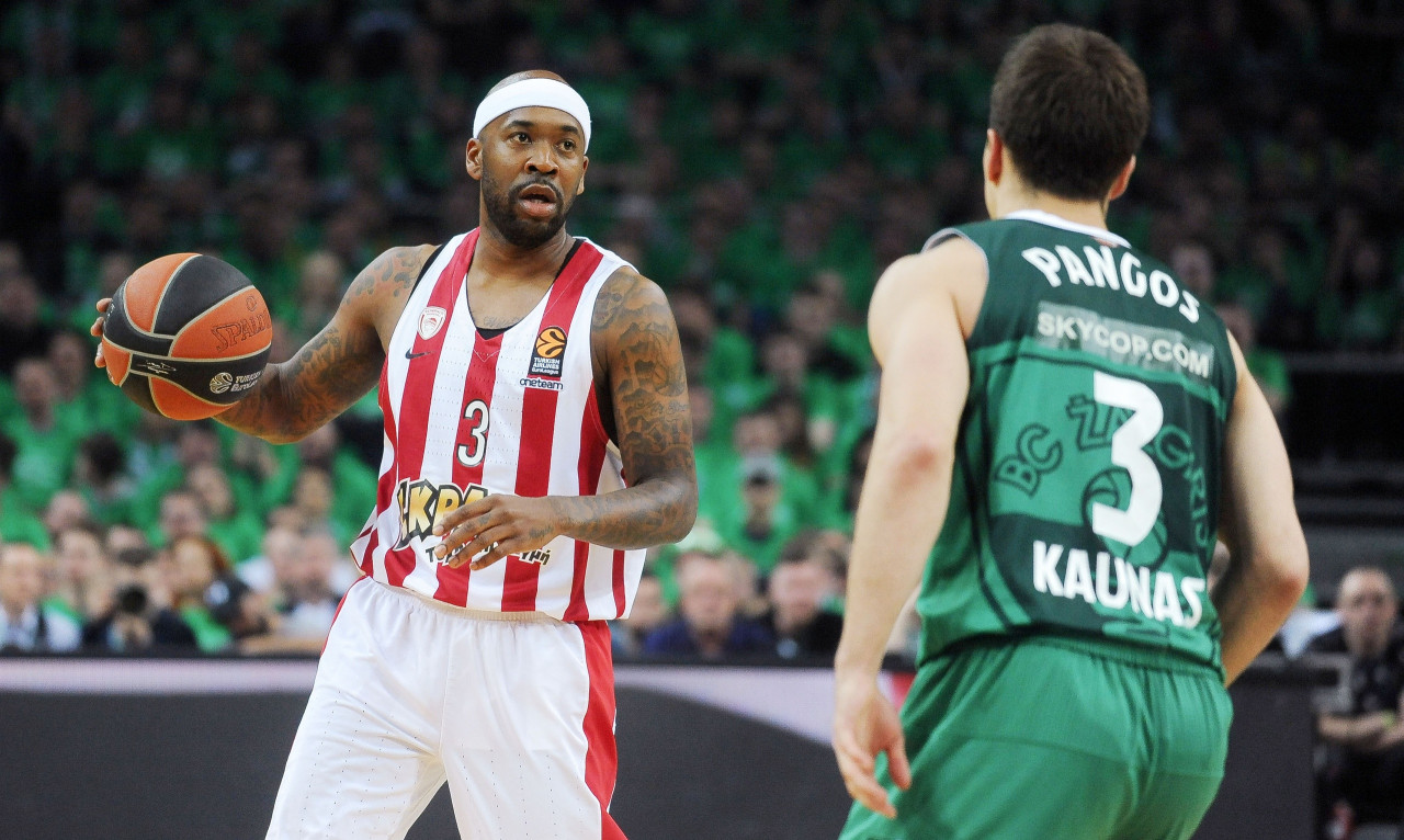 Μπράουν: «Ανυπομονώ να σας δω όλους την Κυριακή» (video)