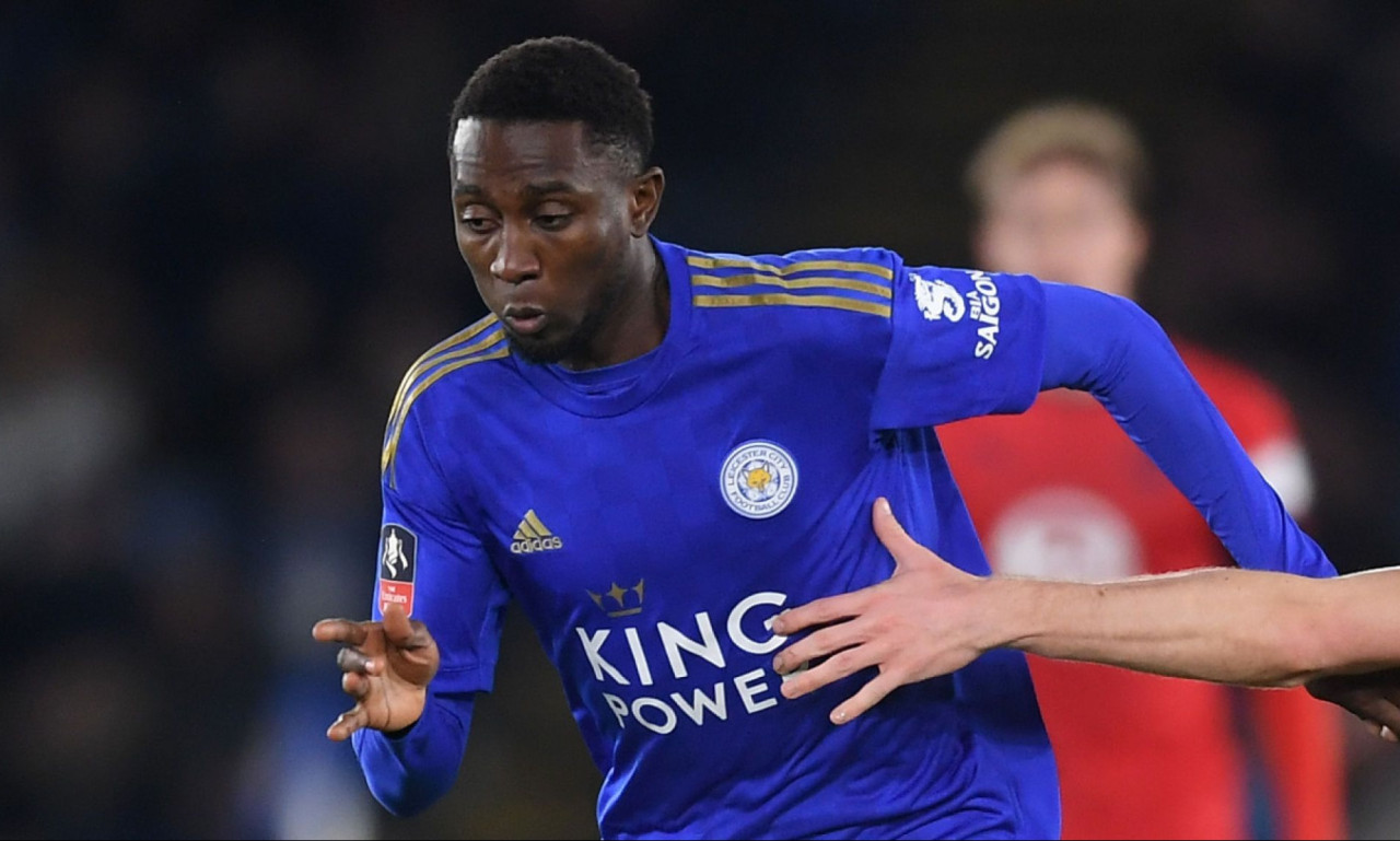 Λέστερ: Πλήγμα με Εντιντί