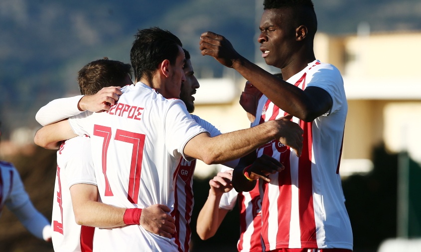 LIVE CHAT Λαμία-Ολυμπιακός 0-4 (τελικό)