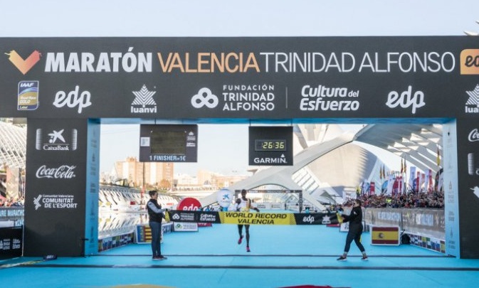 «Εβρεξε ρεκόρ» στους δρόμους της Βαλένθια